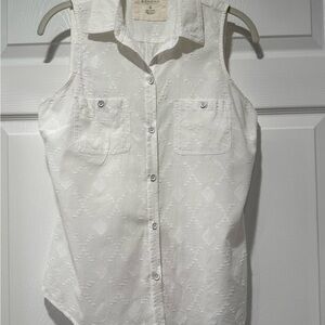 Sonoma White Textured Sleeveless Blouse